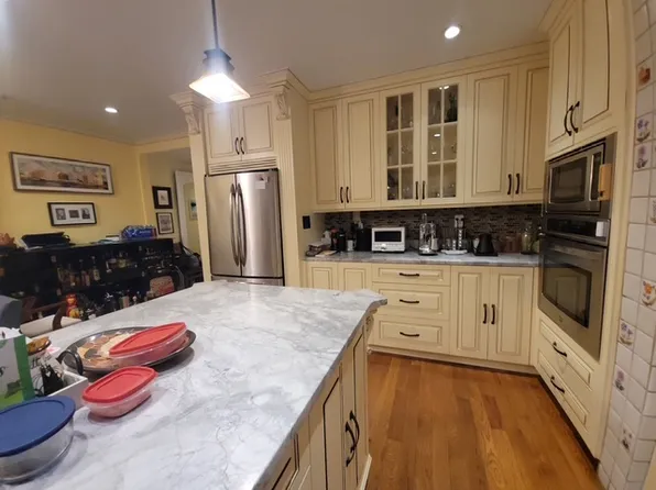 108 West 71st Street image 6 of 16