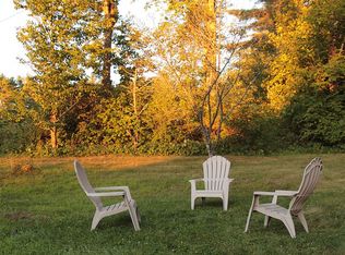 306 Pond Rd, Mount Vernon, ME 04352