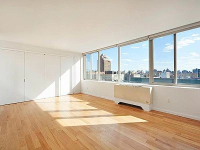 4th image of 230 E 54th St APT 3D