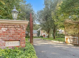 26 Ash Rd, Saddle River, NJ 07458