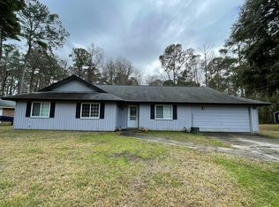 408 Floyd Cir, Hinesville, GA 31313