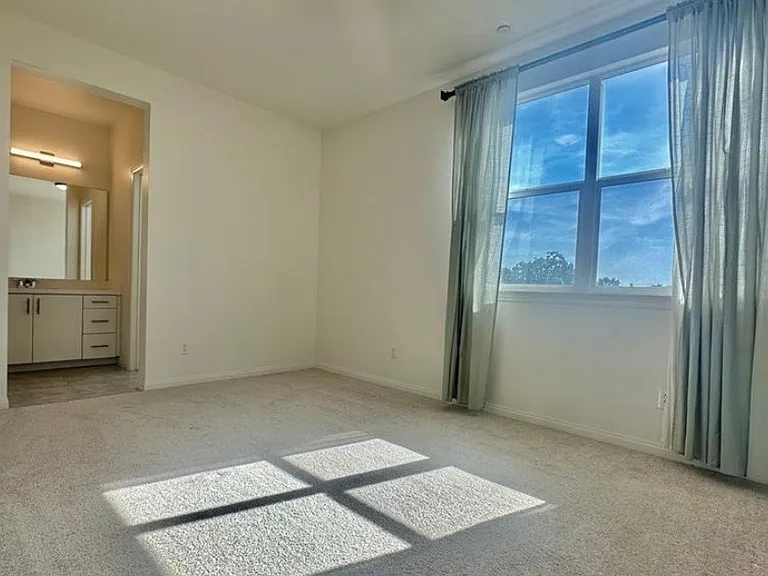 7817 Paxton Pl — Photo 9