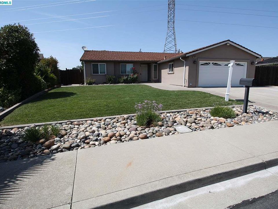 1st image of 3410 Mountaire Dr