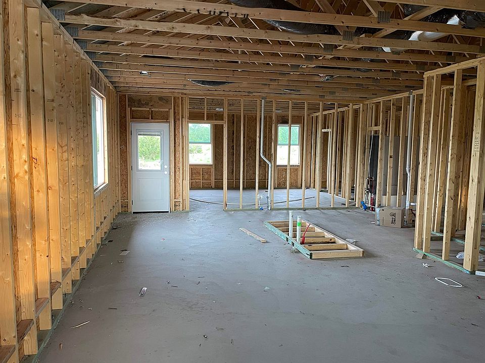 2nd image of 4409 S Mount Carmel Ave