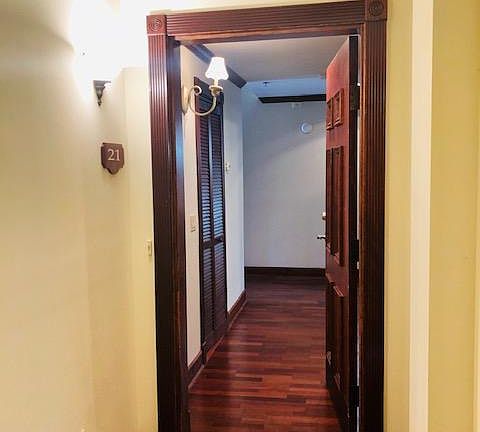 2nd image of 210 Saint George St Unit 21