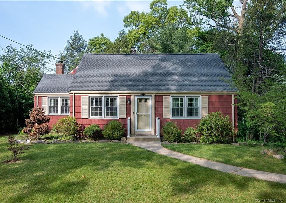1st image of 104 Greenwood Drive