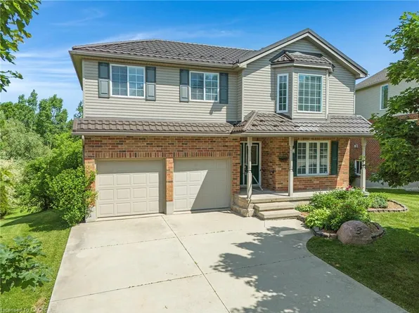 3 Firella Pl, Wellesley, ON N0B 2T0