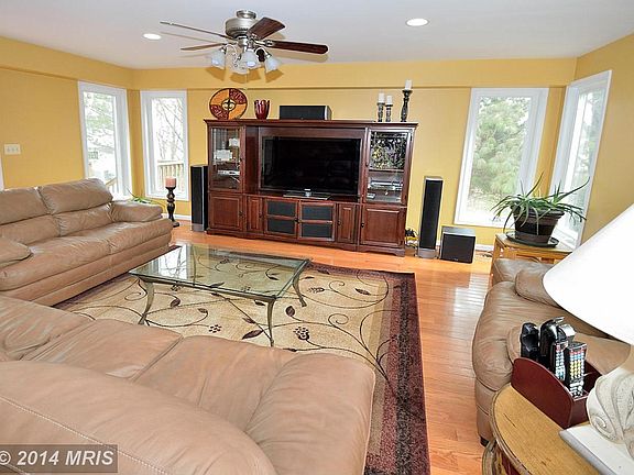 3rd image of 4606 Quartz Rock Ct