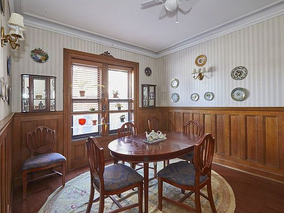 3rd image of 126 W 11th St APT 52