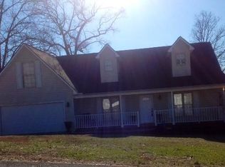 106 Tyler Place Ln, Clinton, TN 37716