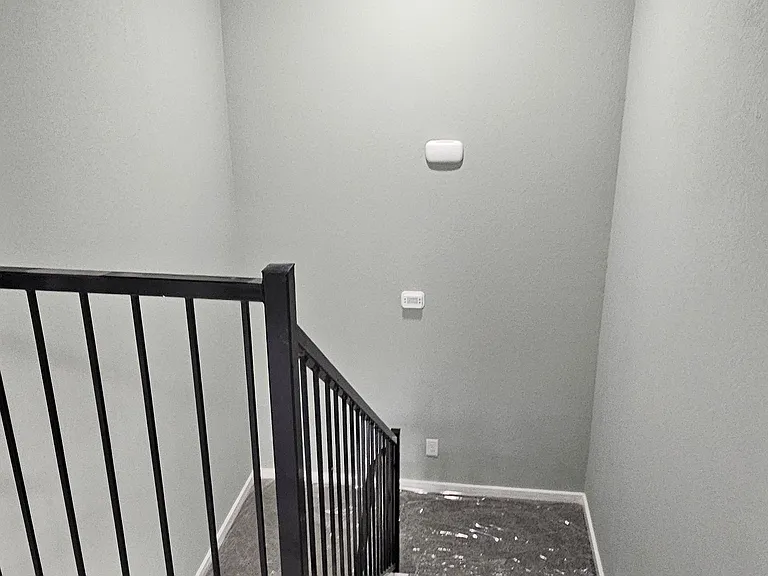153 S 10th St #A — Photo 11