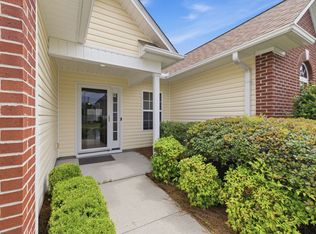 105 Eagles View Ct, Easley, SC 29642