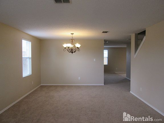 3rd image of 2616 Annalea Ln