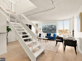 1800 R St NW APT 807, Washington, DC 20009