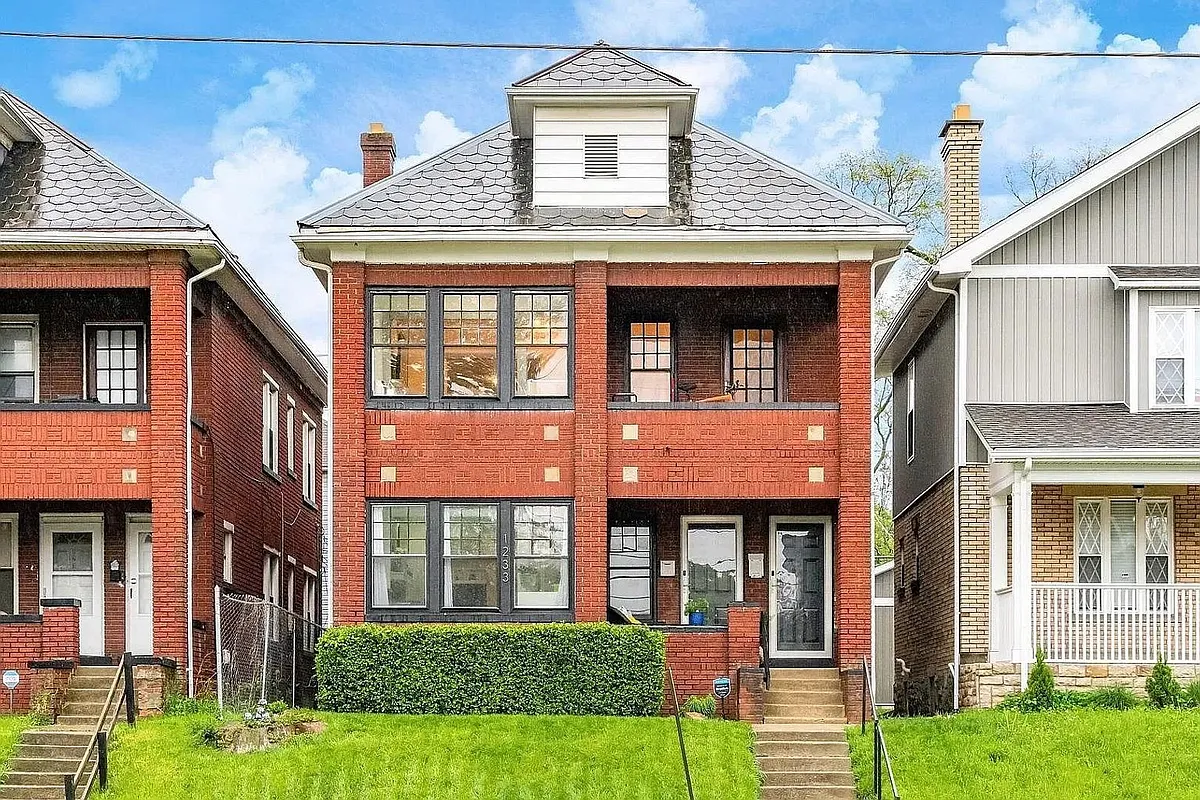 Building Photo - 1233 E Livingston Ave #A