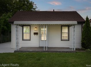 26041 Belanger St, Roseville, MI
