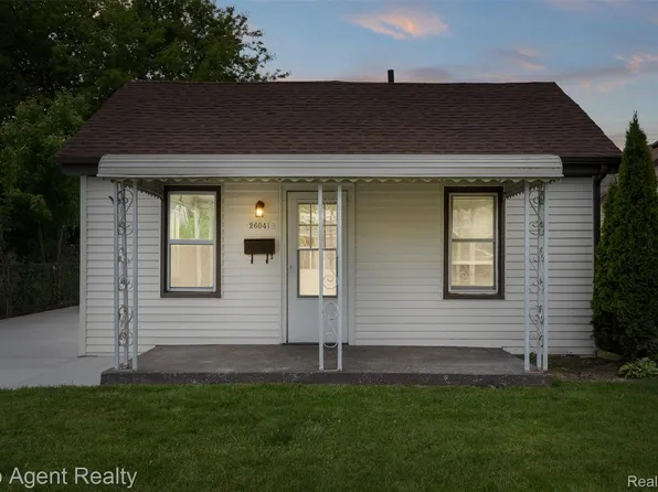 26041 Belanger St, Roseville, MI 48066
