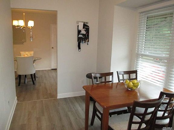 5th image of 18 Beech Ct