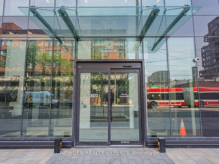 285 Dufferin St #1203 — Photo 4