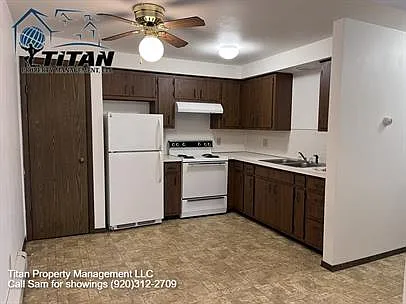 508 East Burdick Street - 8 — Photo 2