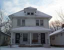 1st image of 3317 N Boulevard Pl