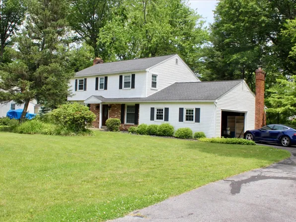92 Glendale Rd, Exton, PA 19341