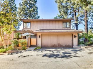 11 Northwoods Ln, Glendale, CA 91214