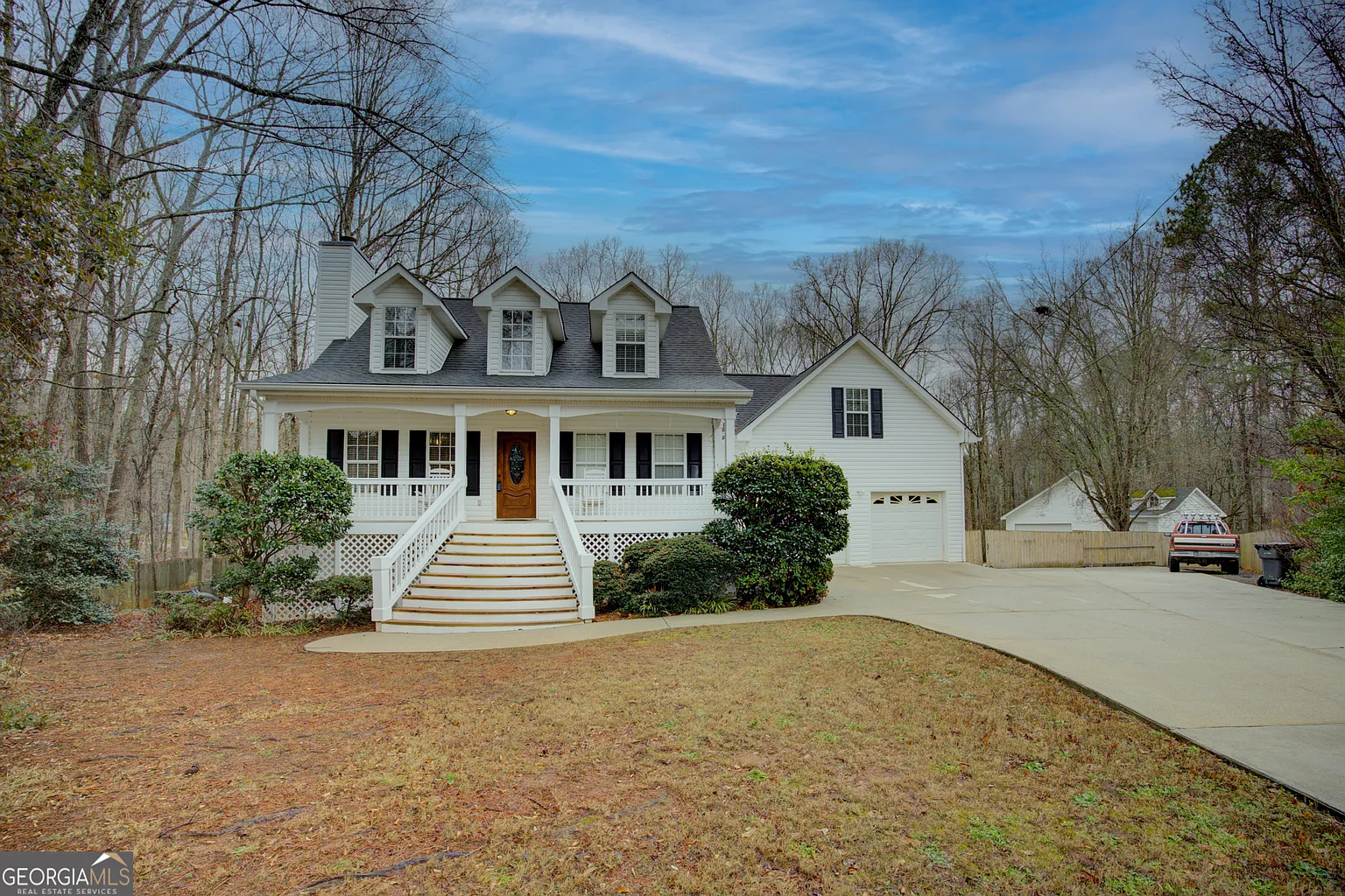 125 Goldfinch Dr photo 1