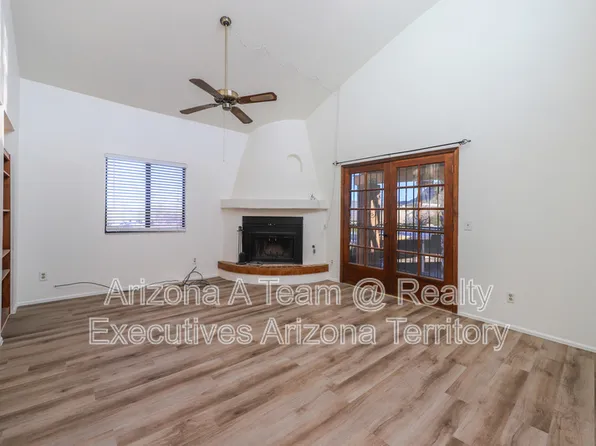 8271 N Oracle Rd, Tucson, AZ 85704