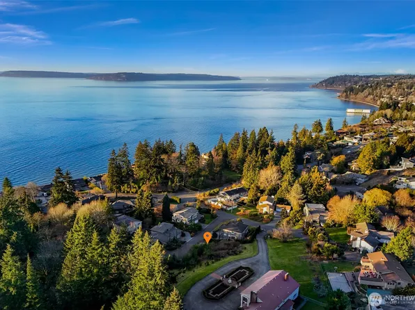 8038 Cyrus Place, Edmonds, WA 98026