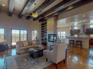 24 Camino Esperanza, Santa Fe, NM 87507