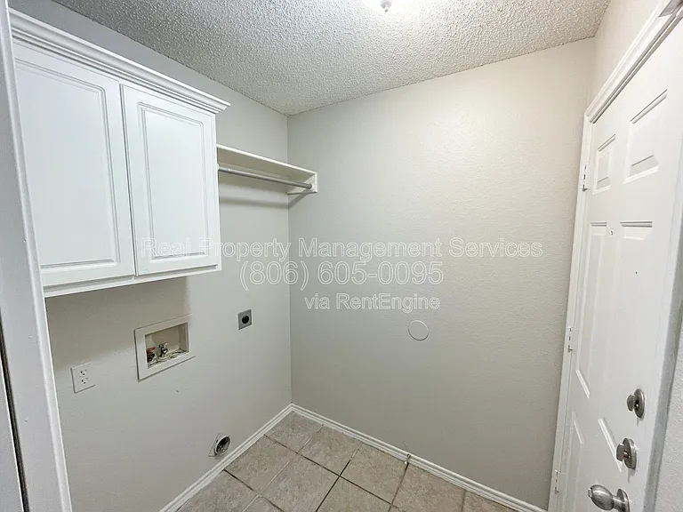 621 N Elkhart Ave #B — Photo 11