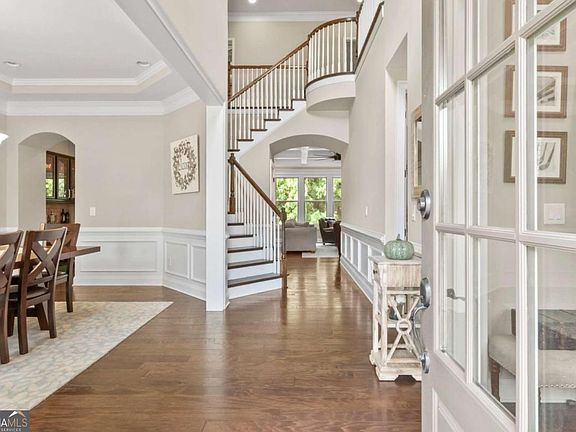 2nd image of 12460 Pindell Cir