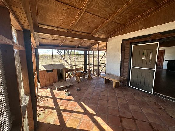 2nd image of 57 Surrey Rd #1450-1472