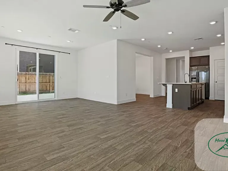 2346 Vaca Way — Photo 32