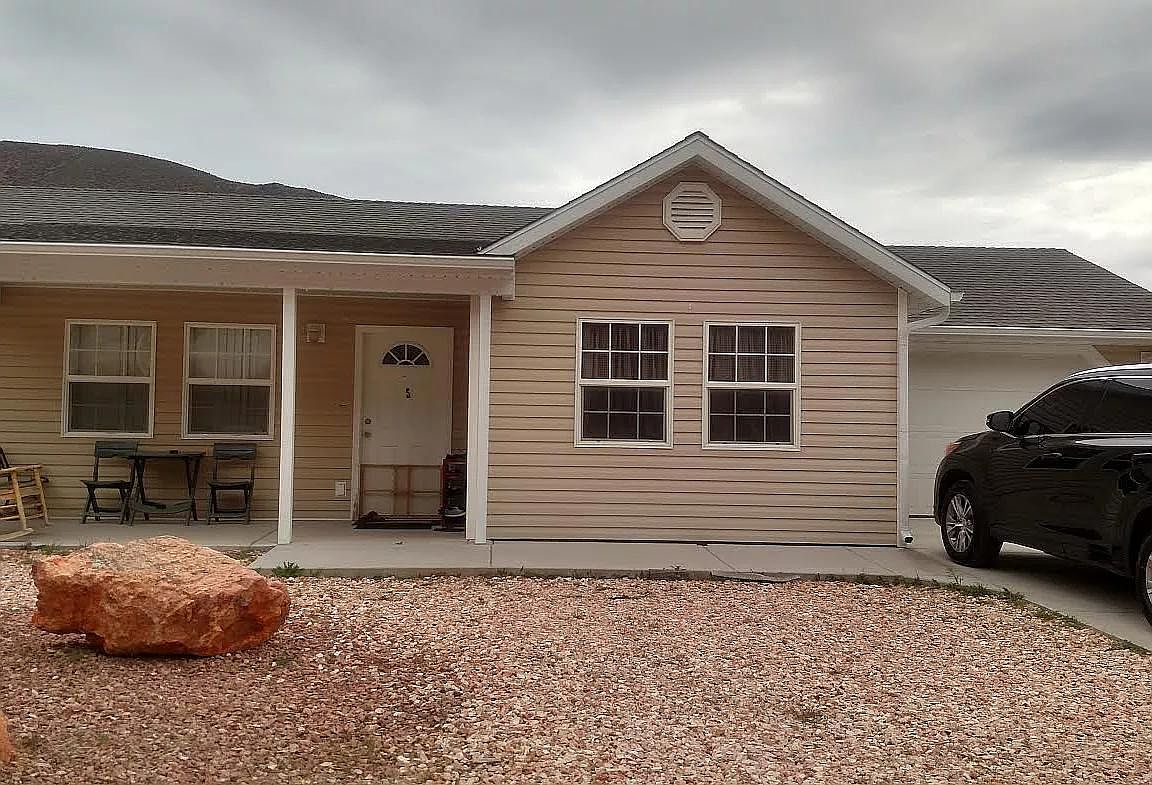 5 Love Ln, Caliente, NV 89008 Zillow