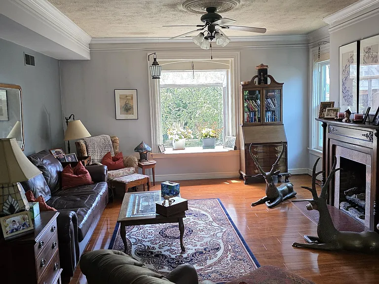 5905 Elgin St #2 — Photo 1