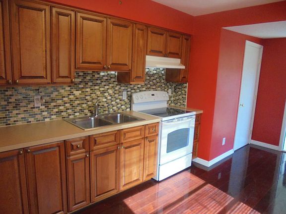 3rd image of 3821 48th St N