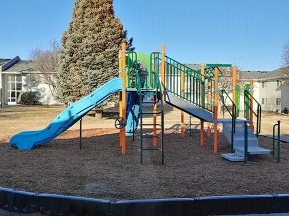 Citron, 9755 Mockingbird Dr #41, Omaha, NE 68127