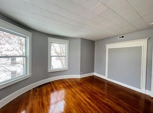 83 Saint James Ave APT 2L, Springfield, MA 01109