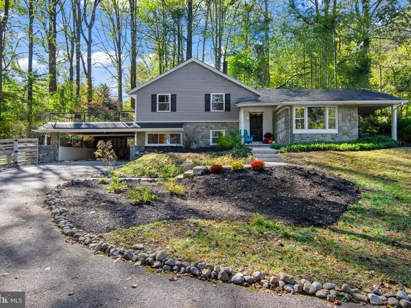 505 Country Club Rd, Phoenixville, PA 19460