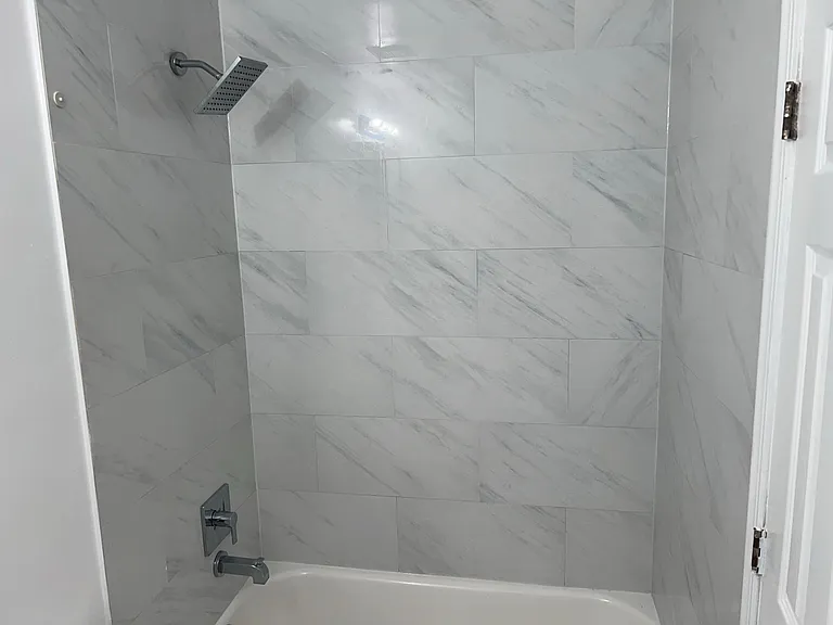 1115 SW 2nd Ct #1 — Photo 4