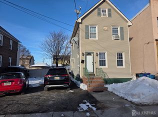 20 Lincoln Ave, Carteret, NJ