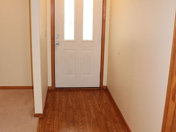 2nd image of 505 Clydesdale Dr