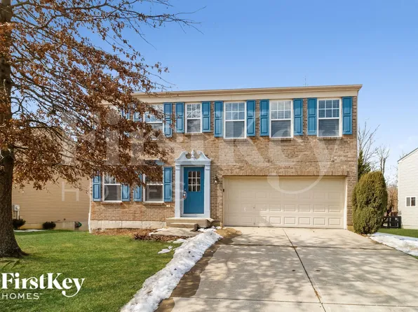 60 Charmalee Dr, Amelia, OH 45102
