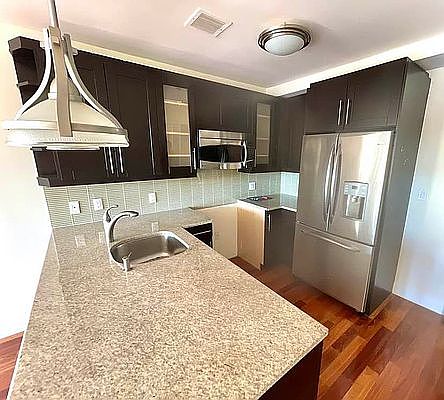 1st image of 8330 Kew Gardens Rd #2P