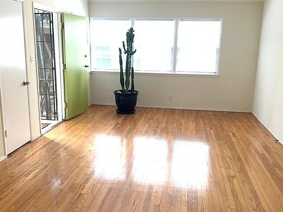 2nd image of 225 1/2 3rd Ave