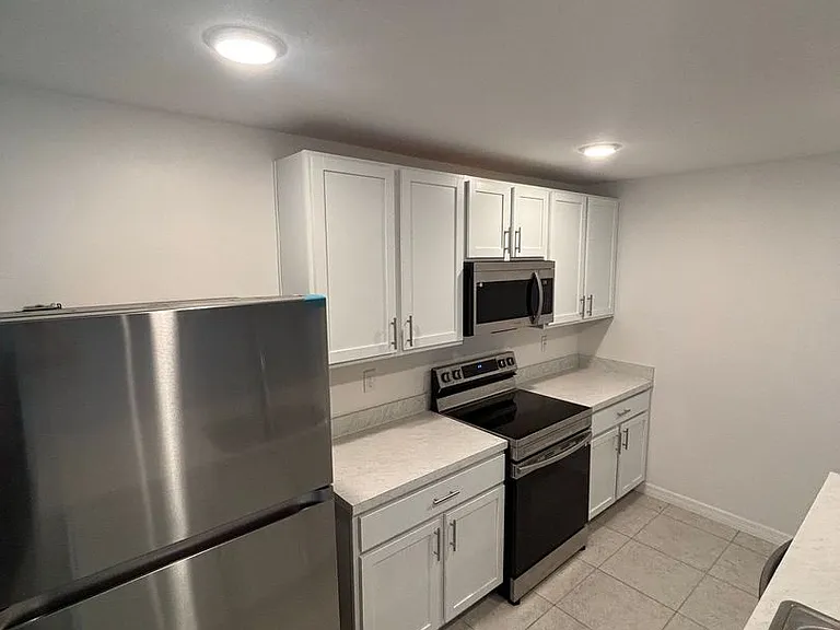 539 Finch Ct — Photo 6