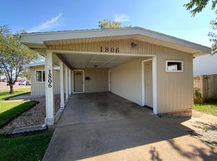 1806 S Missouri Ave, Springfield, MO 65807