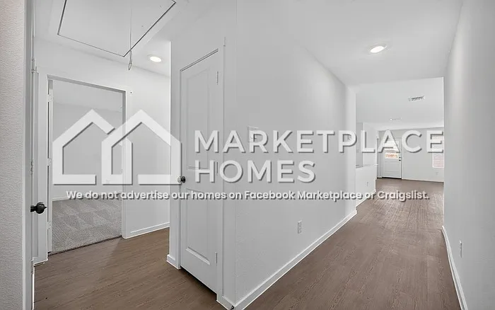 648 Marilynn Way — Photo 5